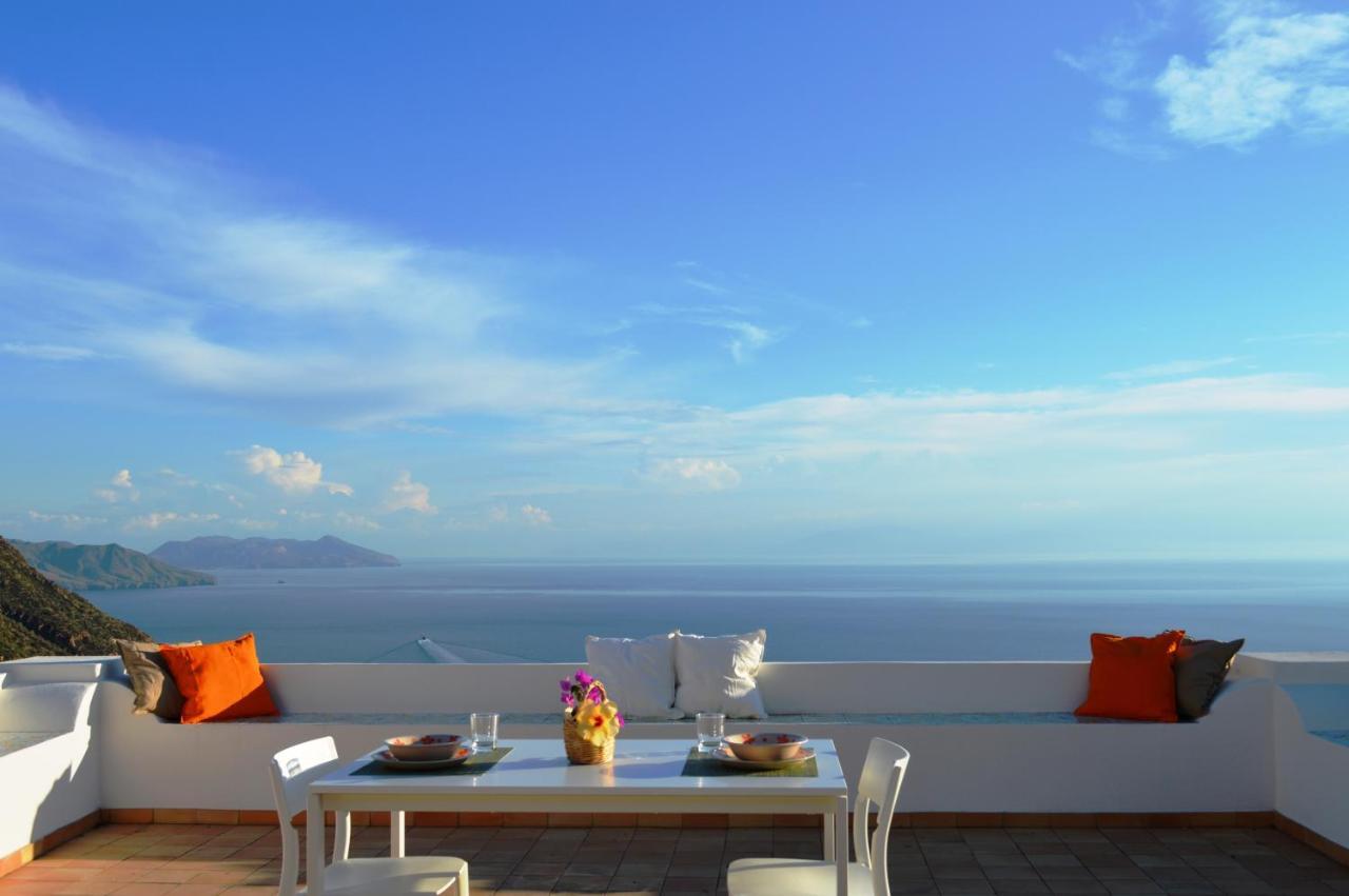 Orizzonte Relais Villa Leni Exteriör bild