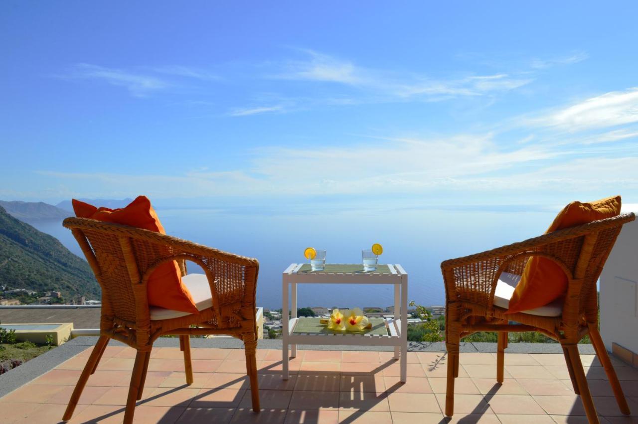 Orizzonte Relais Villa Leni Exteriör bild