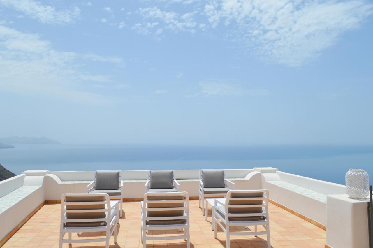 Orizzonte Relais Villa Leni Exteriör bild
