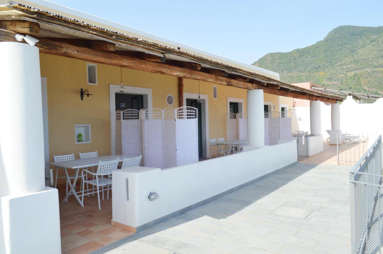 Orizzonte Relais Villa Leni Exteriör bild